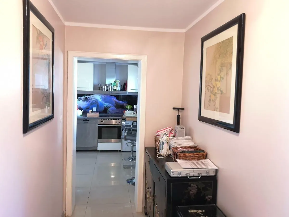 Apartment Near Underground Station Μόναχο 0*,  Γερμανία